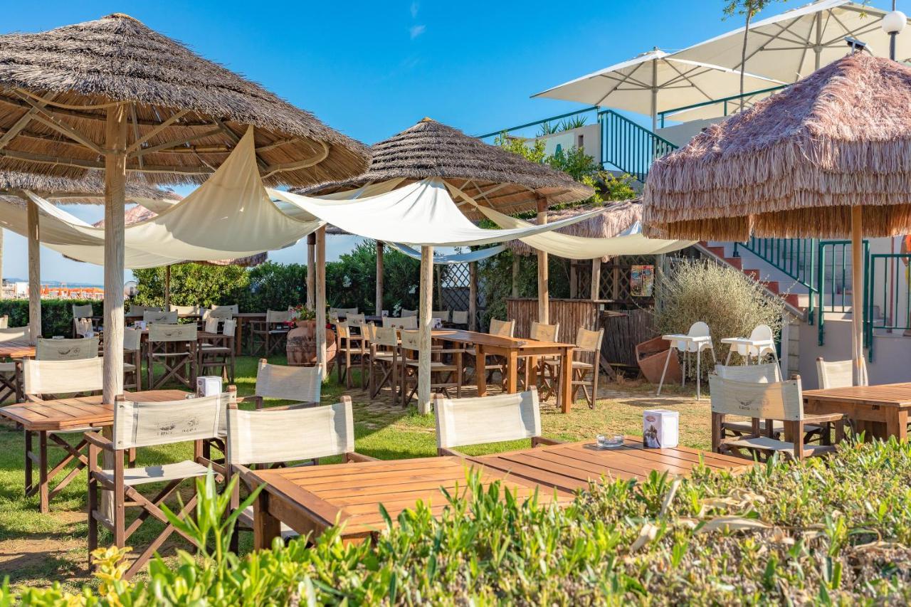 Case Vacanze Blue Bay Resort Roseto Degli Abruzzi Eksteriør bilde